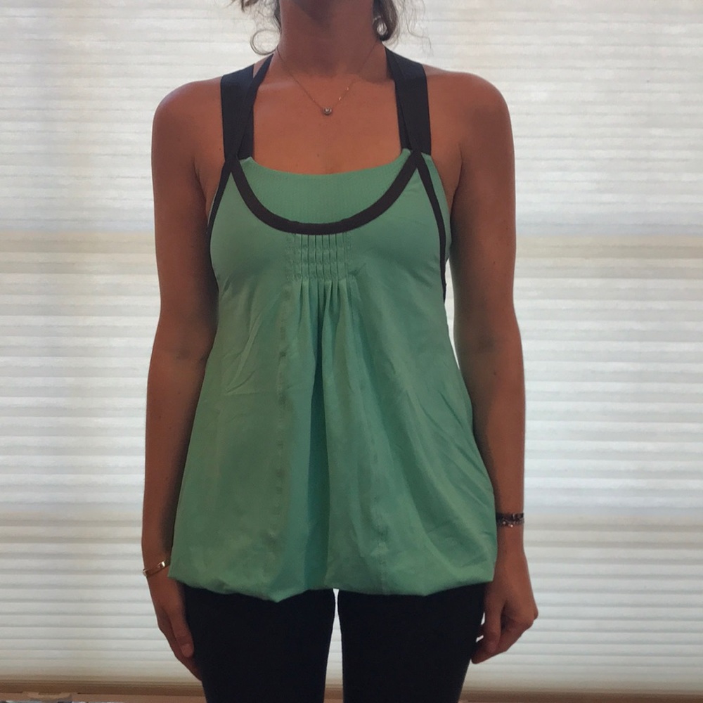 Layered lululemon top, size 4